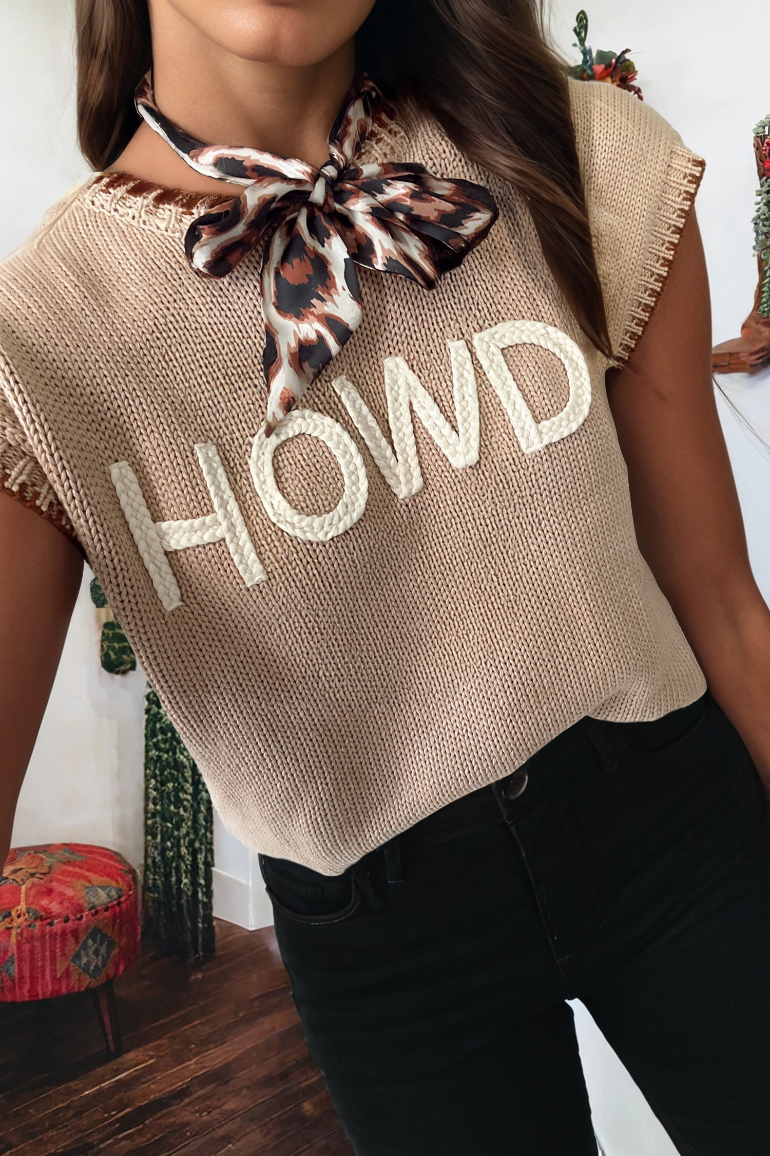Pre Order - arrival by the end of June
-W Howdy Embroidered Graphic Western Sweater