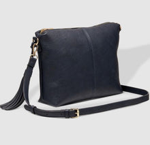 Daisy Crossbody ~ Navy