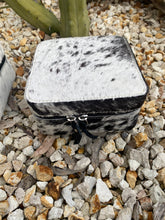 Cowhide Jewellery Box – JB1