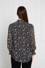 SHIRRED FLORAL BLOUSE