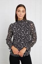 SHIRRED FLORAL BLOUSE