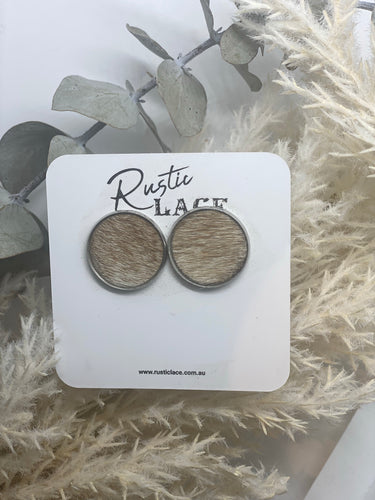 Cowhide - Brown Earrings - Stud 20mm