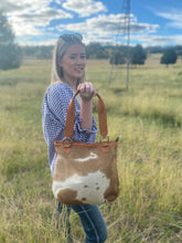 Cowhide Hobo Bag – Moscow (B70090)